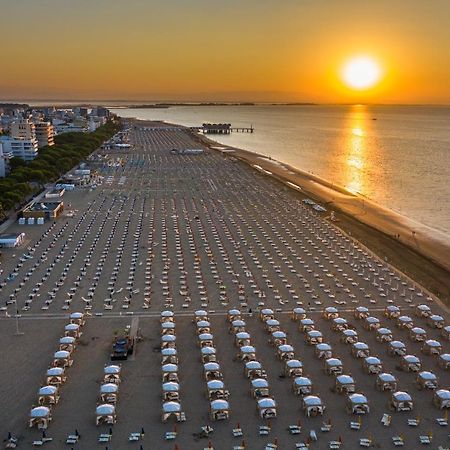 Villaggio Laura Lignano Sabbiadoro Kültér fotó